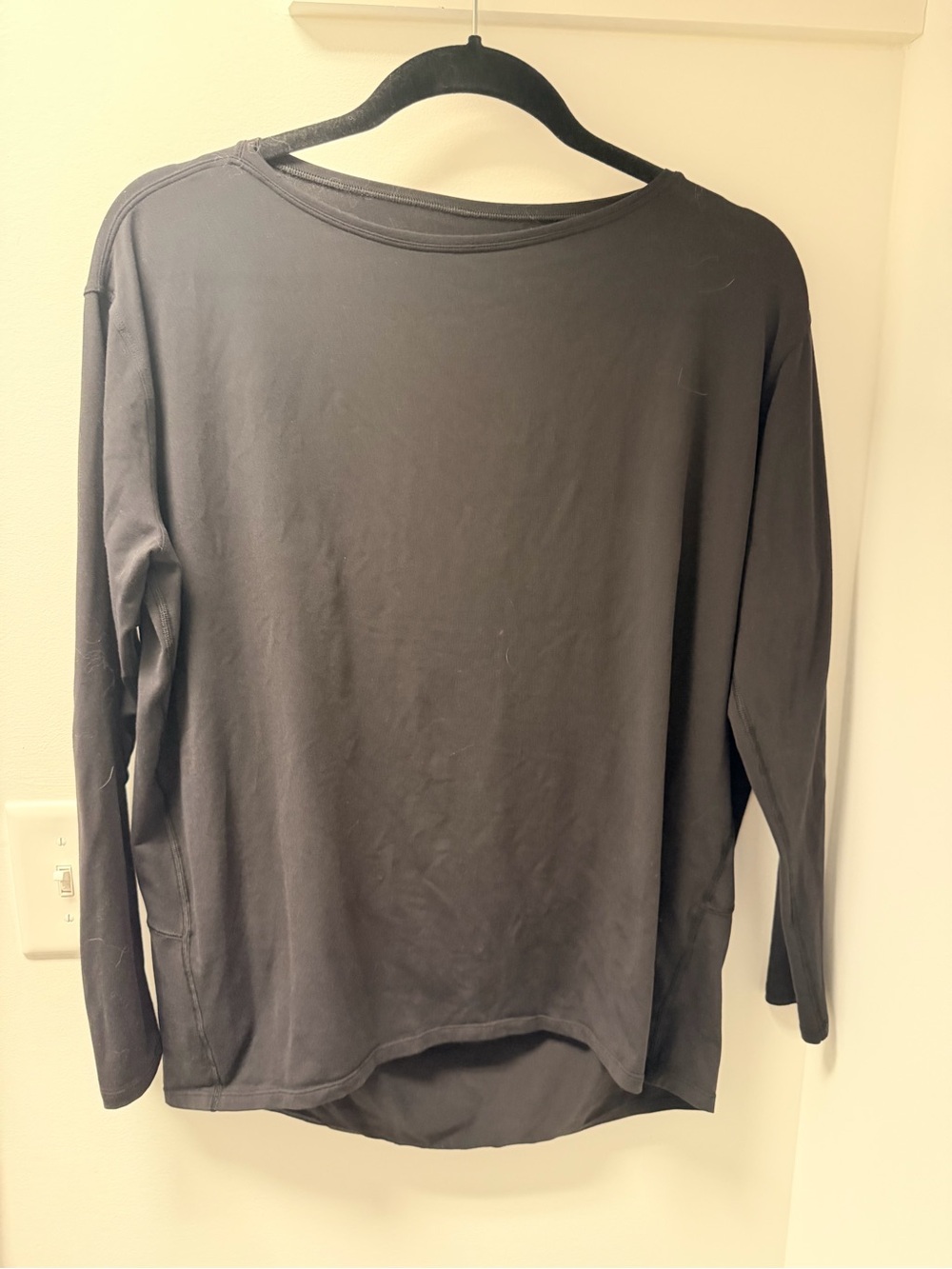 Lululemon Women’s Black Long-Sleeve Relaxed Top